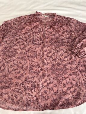 Violet & Claire Dusty Rose Paisley Blouse
